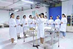 http://www.xatqmba.cn/school-172/document-id-149.html
