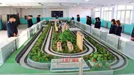 http://www.xatqmba.cn/school-158/document-id-357.html