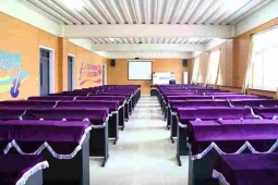 http://www.xatqmba.cn/school-194/document-id-226.html